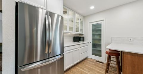 2243 Inverness Drive, South Lake Tahoe, CA 96150 Photo