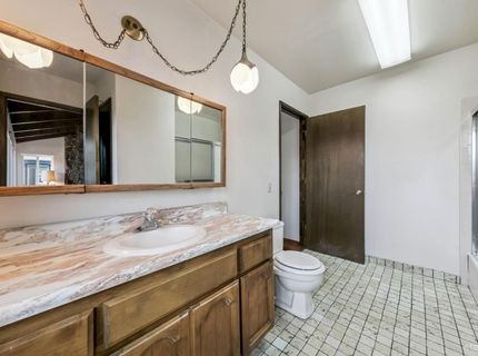 2243 Inverness Drive, South Lake Tahoe, CA 96150 Photo