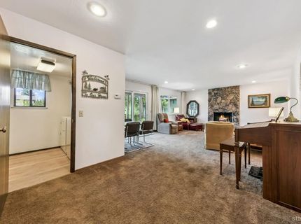 2243 Inverness Drive, South Lake Tahoe, CA 96150 Photo