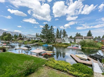 2243 Inverness Drive, South Lake Tahoe, CA 96150 Photo