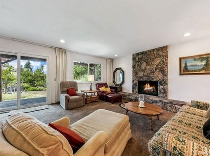 2243 Inverness Drive, South Lake Tahoe, CA 96150 Photo