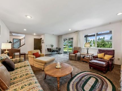 2243 Inverness Drive, South Lake Tahoe, CA 96150 Photo