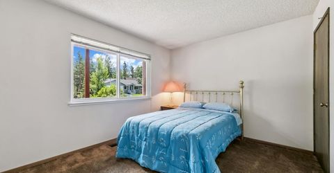 2243 Inverness Drive, South Lake Tahoe, CA 96150 Photo