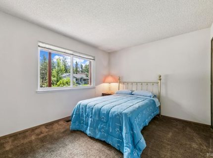2243 Inverness Drive, South Lake Tahoe, CA 96150 Photo