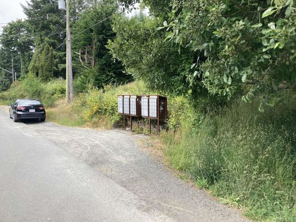 2364 French Rd , Sooke, BC V9Z 0M5