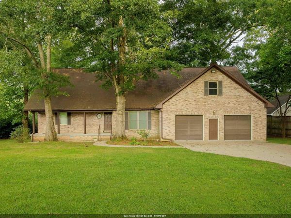 156 Co Rd 322, Florence, AL 35634