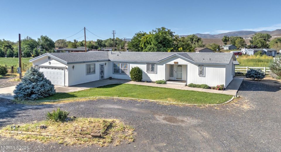 1185 Snowflower Road, Fernley, NV 89408 Photo