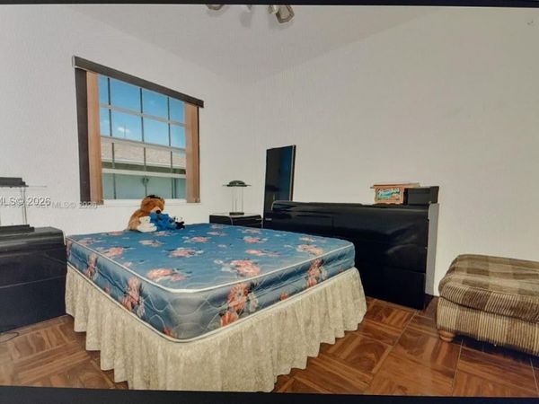 430 NE 210th Cir Ter , Unit 201-3, Miami, FL 33179