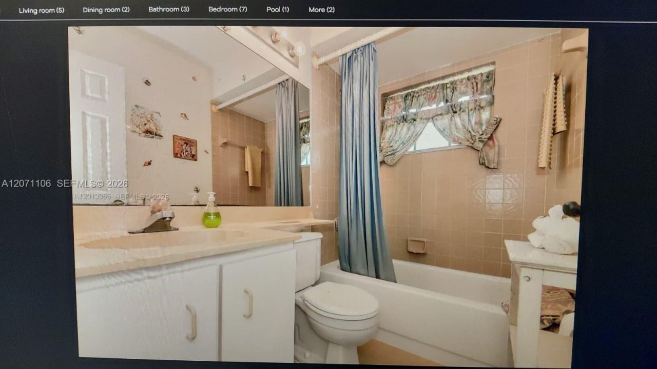 430 NE 210th Cir Ter , Unit 201-3, Miami, FL 33179 Photo