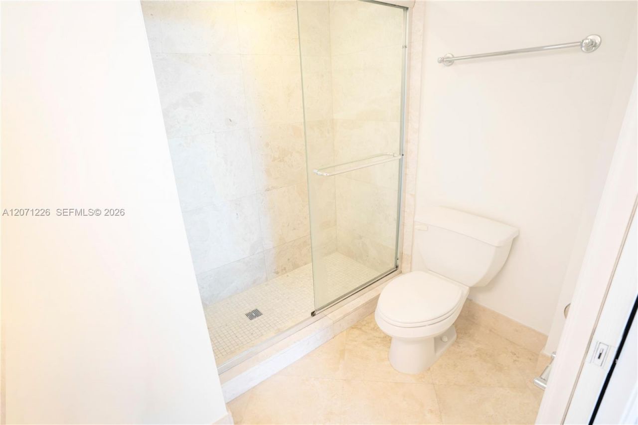 90 Alton Rd , Unit 2204, Miami Beach, FL 33139 Photo