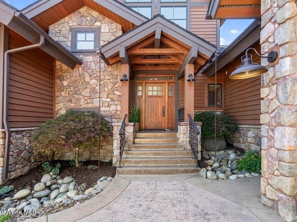 16845 S Spinel Ct , Coeur d'Alene, ID 83814