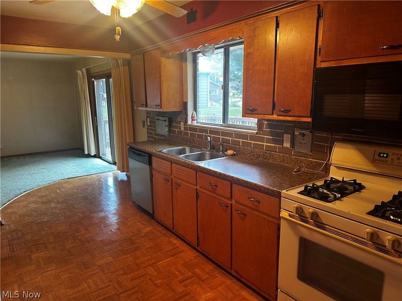 182 Wayne Avenue , Akron, OH 44301 Photo 12