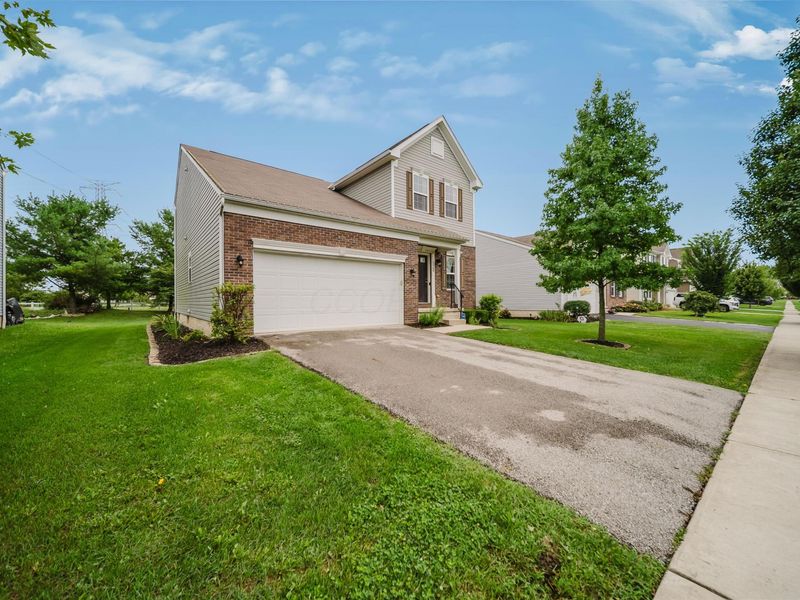 3308 Lauren Fields Drive N, Groveport, OH 43125 Photo 2