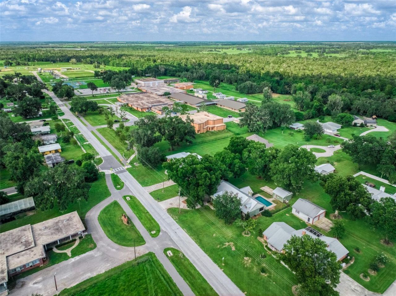510 Edgewood Drive , Fort Meade, FL 33841 Photo