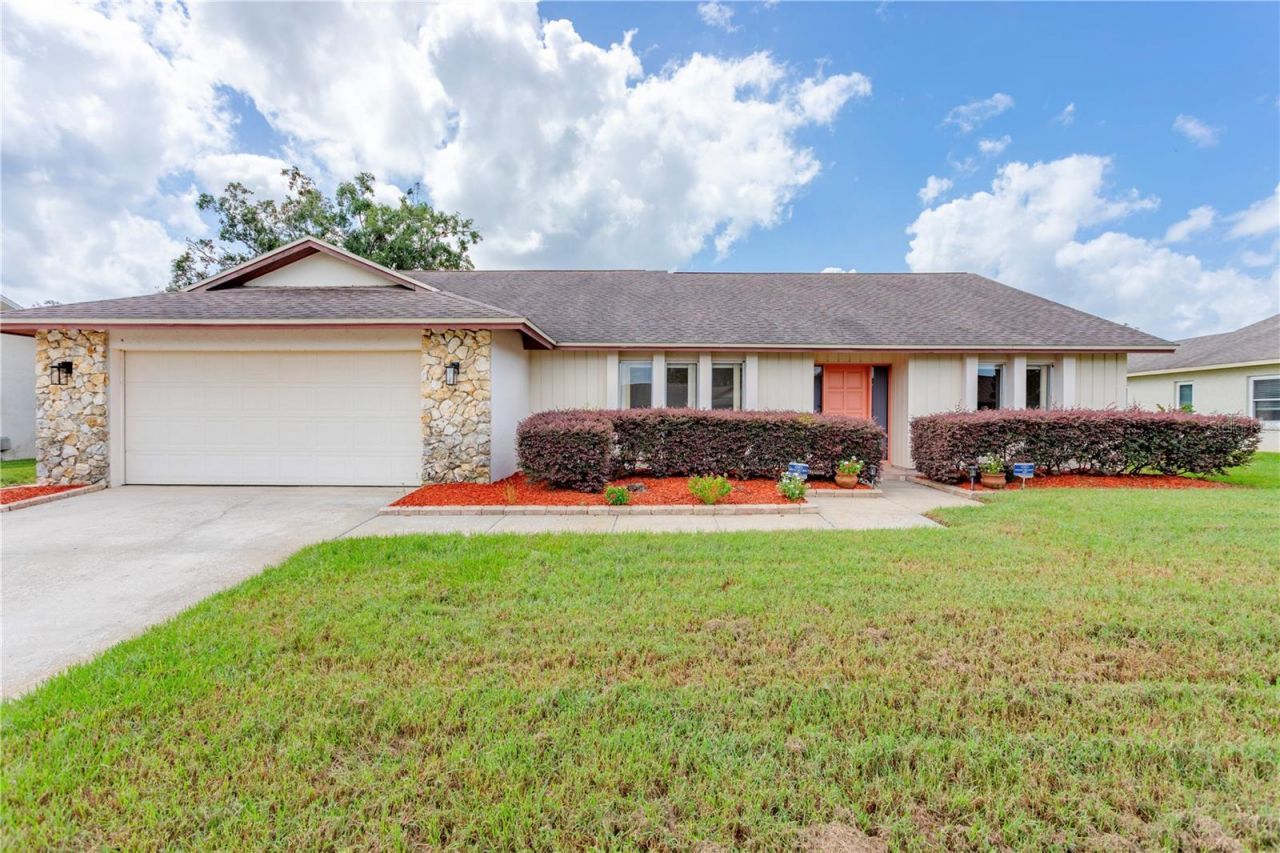 8830 Aspen Avenue, Orlando, FL 32817 Main Photo