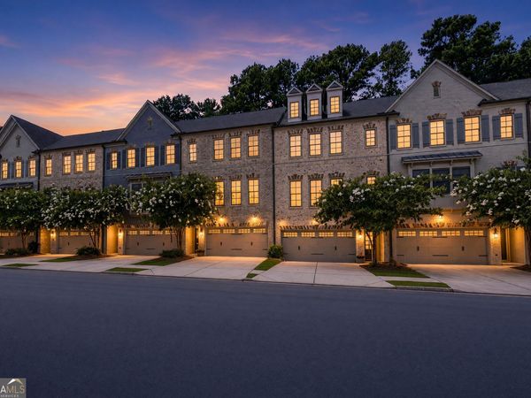 2538 Skyland Drive NE, Brookhaven, GA 30319