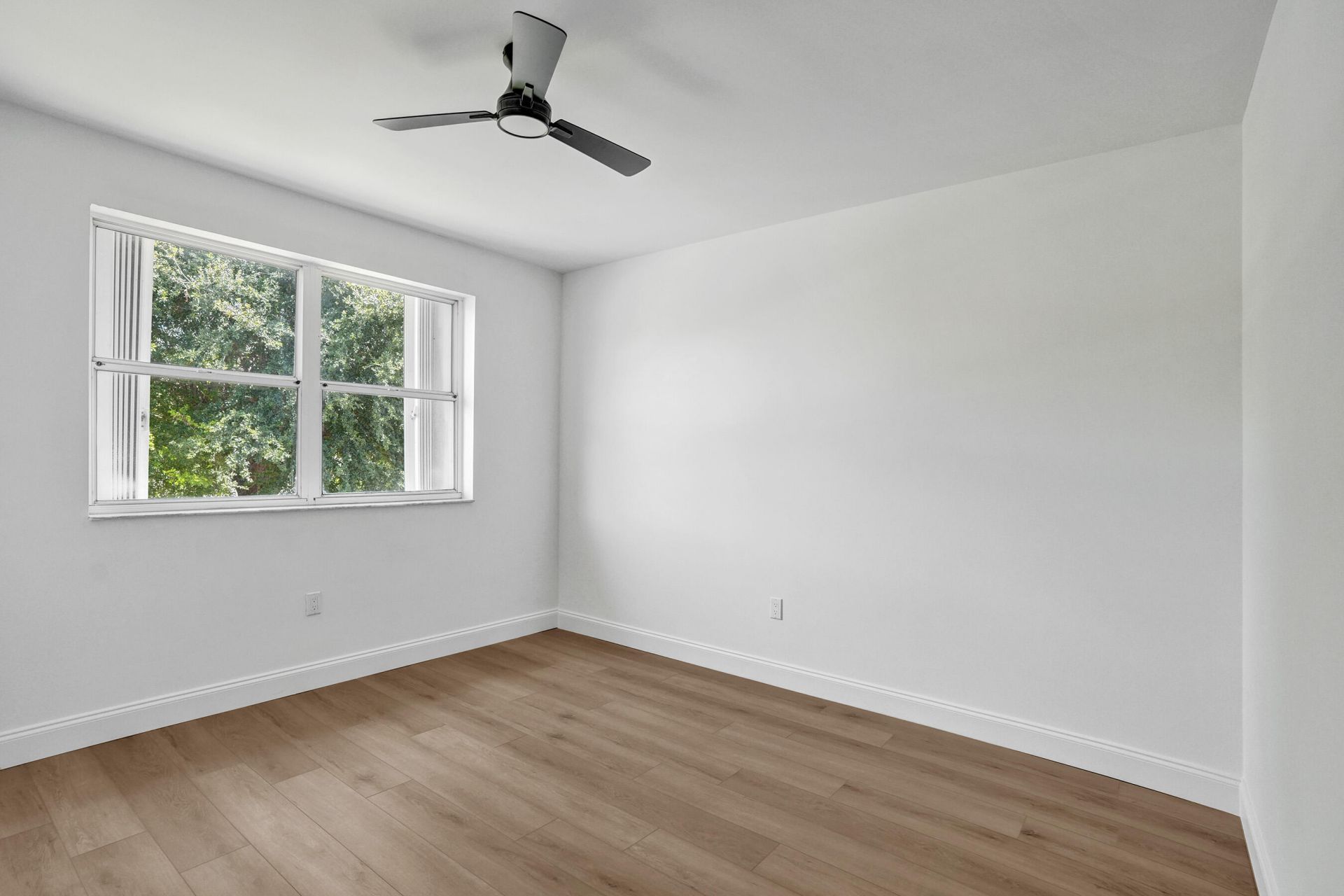 9740 SW 14th Street, Pembroke Pines, FL 33025 Photo