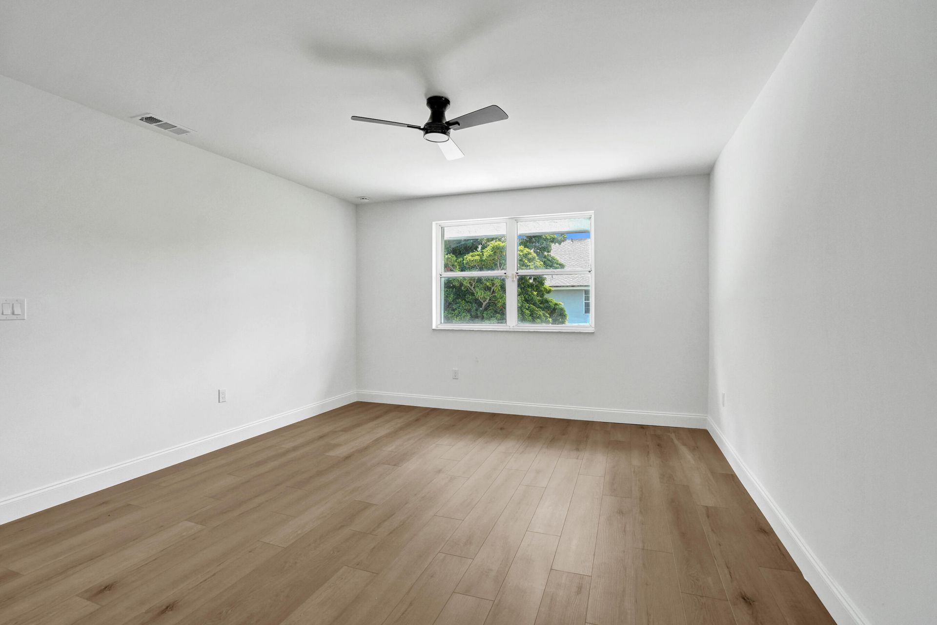 9740 SW 14th Street, Pembroke Pines, FL 33025 Photo