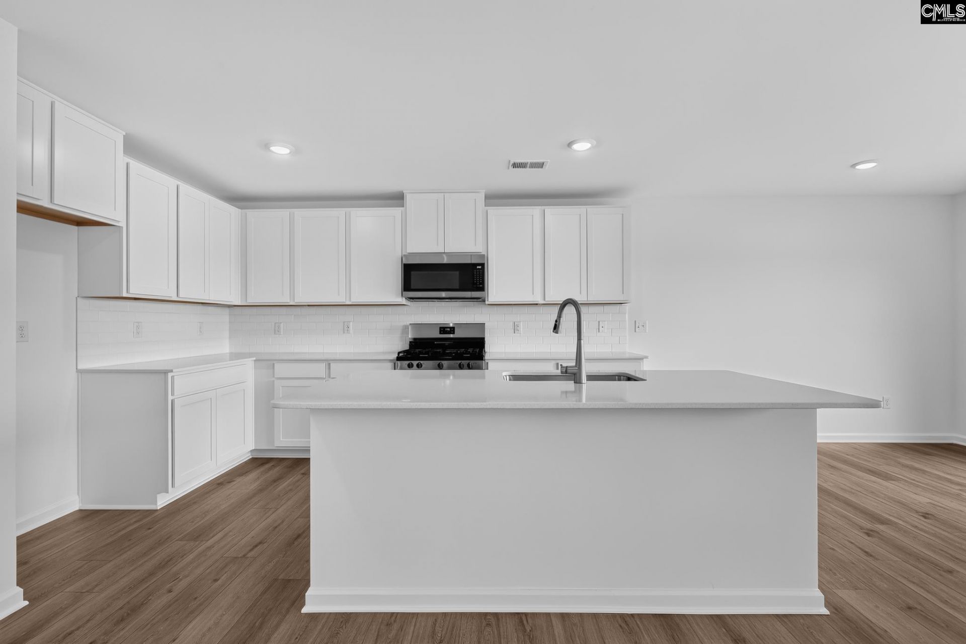 362 Sunny Falls Drive Photo 14