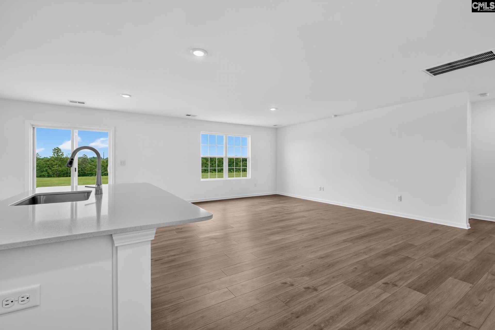362 Sunny Falls Drive Photo 21