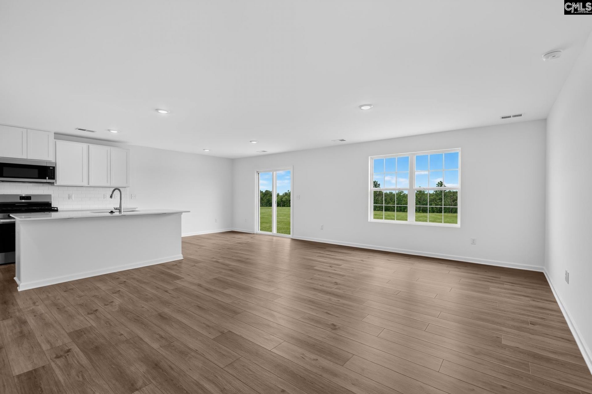 362 Sunny Falls Drive Photo 8