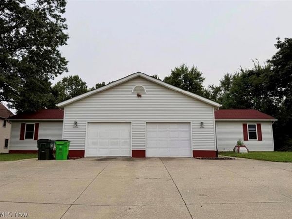 2670-2672 Graham Road , Stow, OH 44224