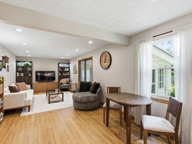 8833 KNIGHTON Court, Powell, OH 43065 Photo 12