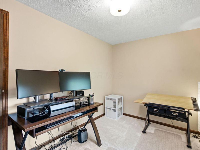 8833 KNIGHTON Court, Powell, OH 43065 Photo 25