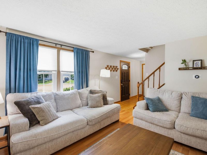 8833 KNIGHTON Court, Powell, OH 43065 Photo 6