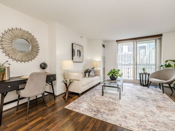 545 N Dearborn Street , Unit W1409, Chicago, IL 60654