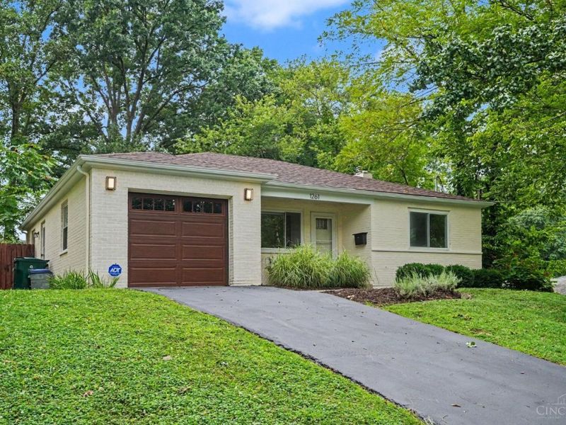 1261 Wayside Place, Cincinnati, OH 45230 Photo 3