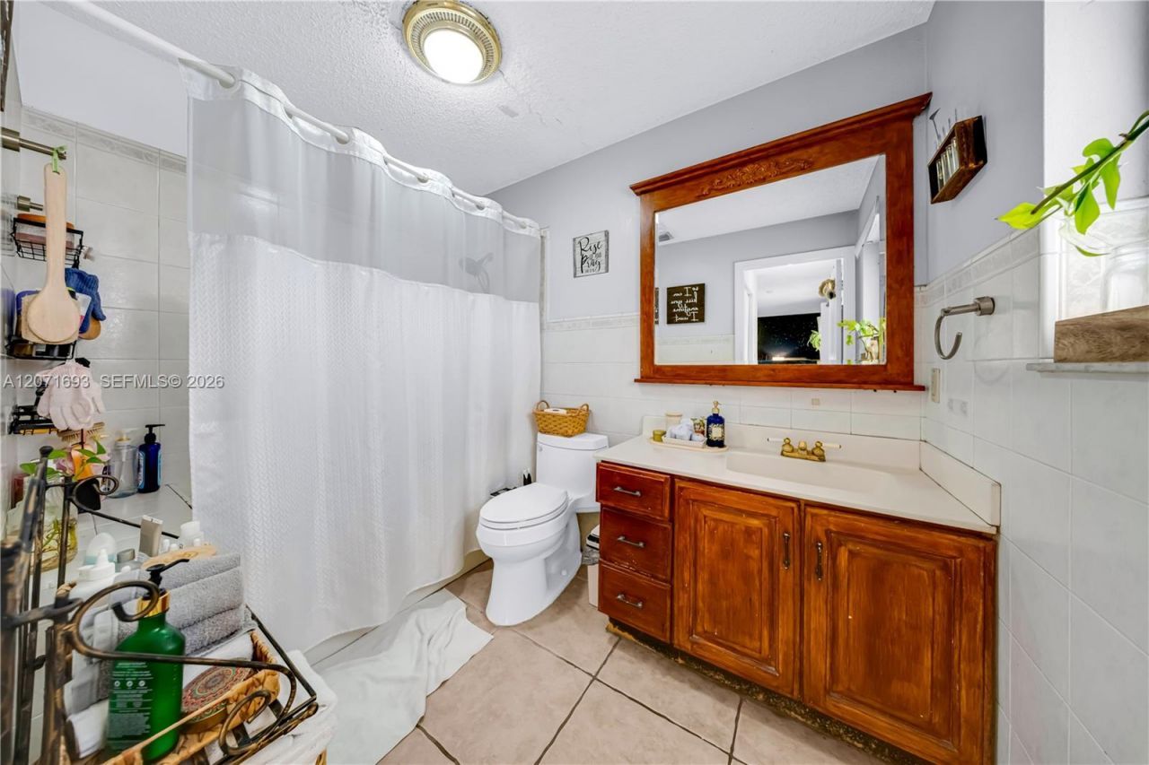 13991 SW 159 Terrace , Miami, FL 33177 Photo
