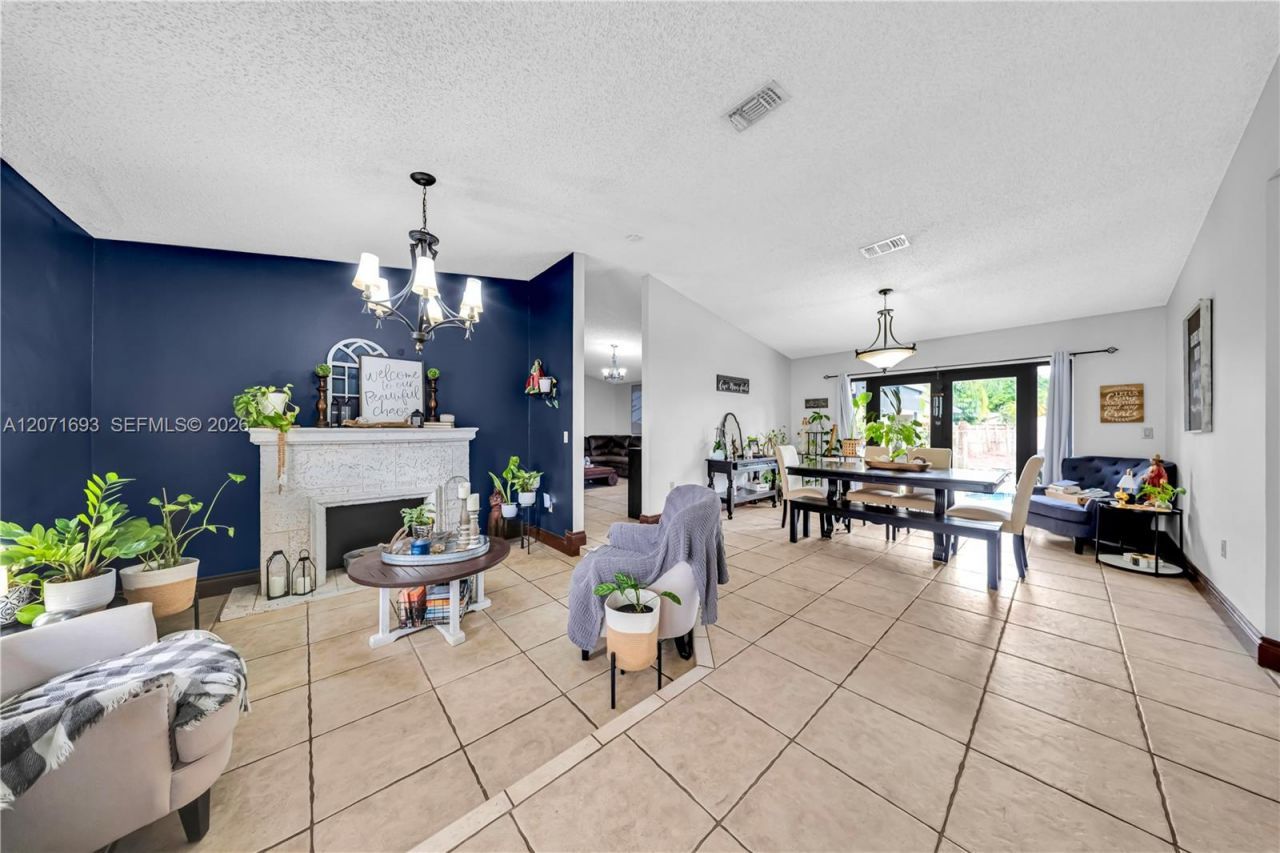 13991 SW 159 Terrace , Miami, FL 33177 Photo