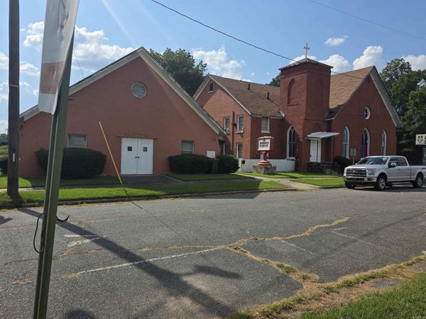 316 S Poplar , Pine Bluff, AR 71603