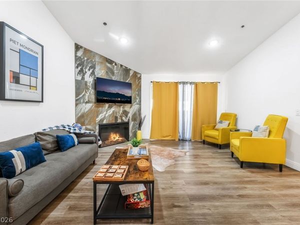 4200 S Valley View Boulevard, Unit 3040, Las Vegas, NV 89103