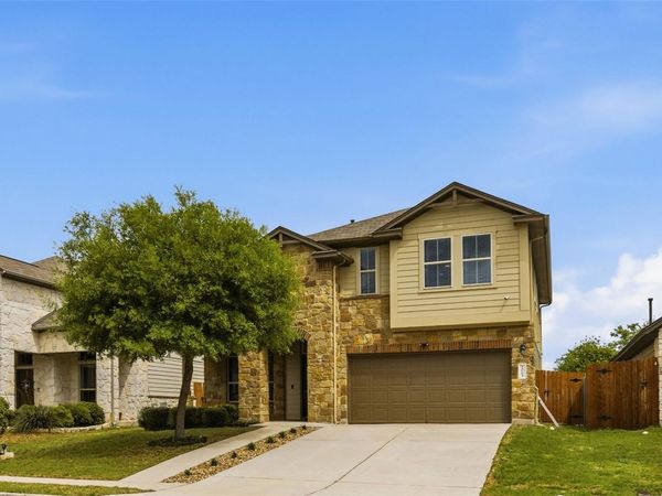 2004 Garretts WAY, Manchaca, TX 78652