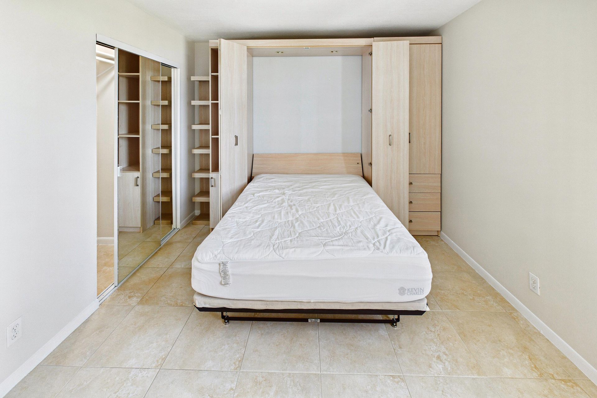 1800 N Andrews Avenue N, Unit 12G, Fort Lauderdale, FL 33311 Photo