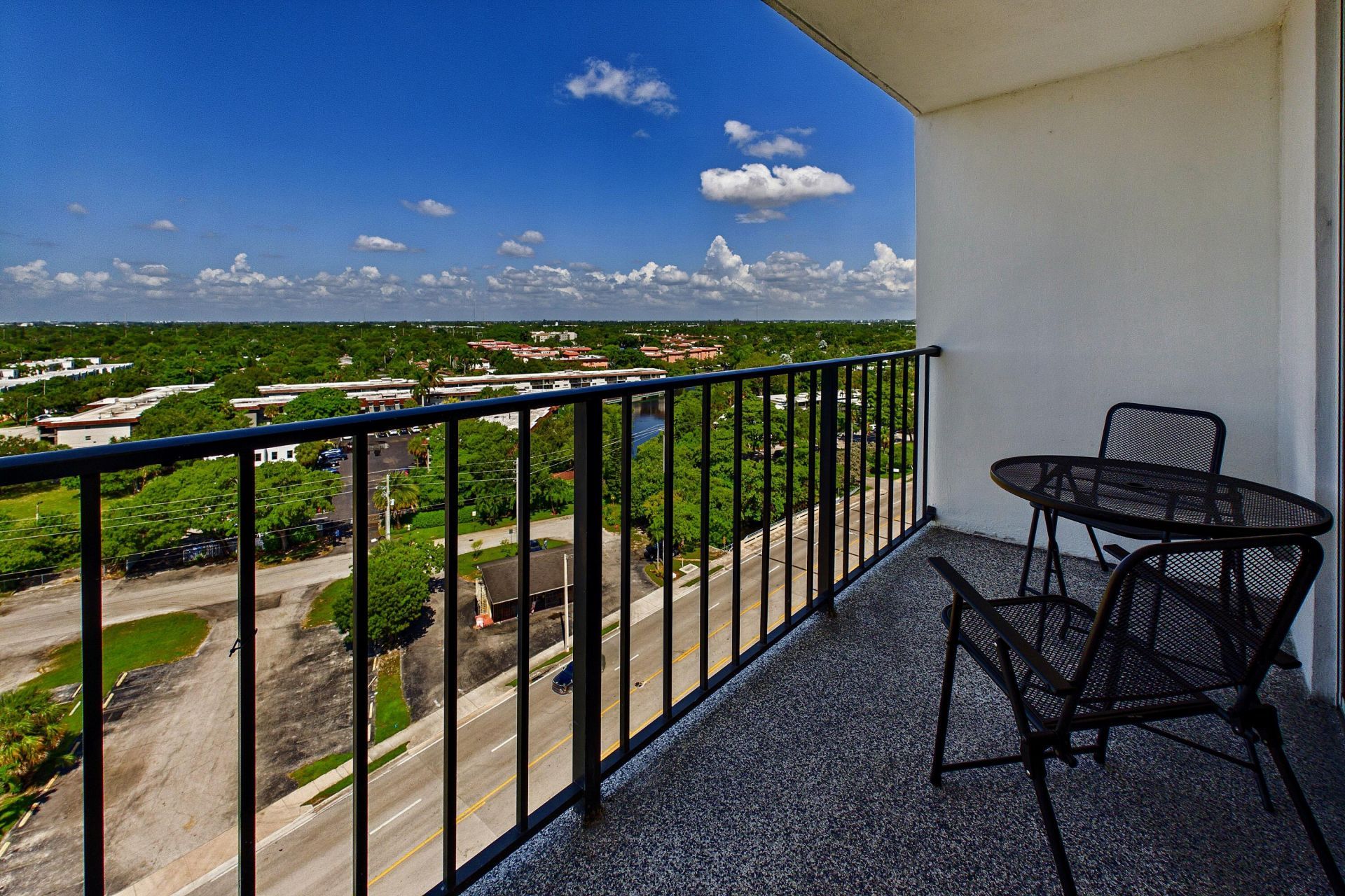 1800 N Andrews Avenue N, Unit 12G, Fort Lauderdale, FL 33311 Photo