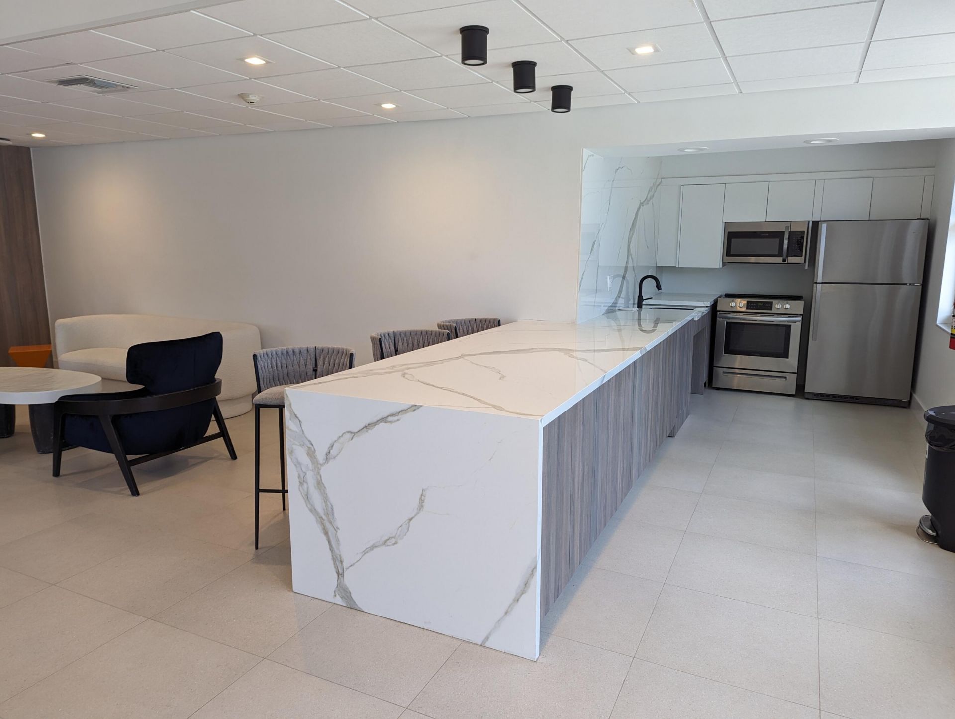 1800 N Andrews Avenue N, Unit 12G, Fort Lauderdale, FL 33311 Photo