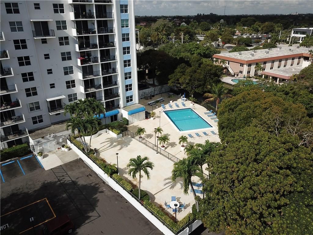 1800 N Andrews Avenue N, Unit 12G, Fort Lauderdale, FL 33311 Photo