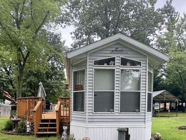 8/25 Woodhaven, Sublette, IL 61367