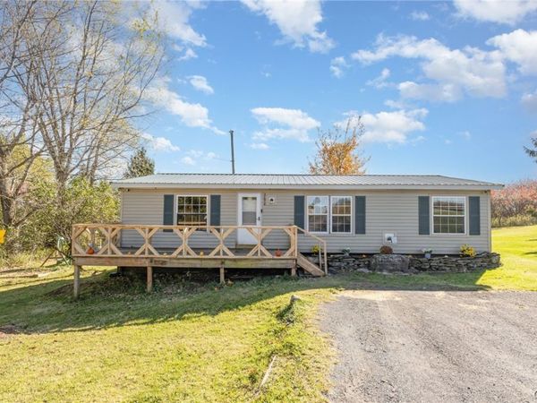 2690 Bear Swamp Road , Chittenango, NY 13037