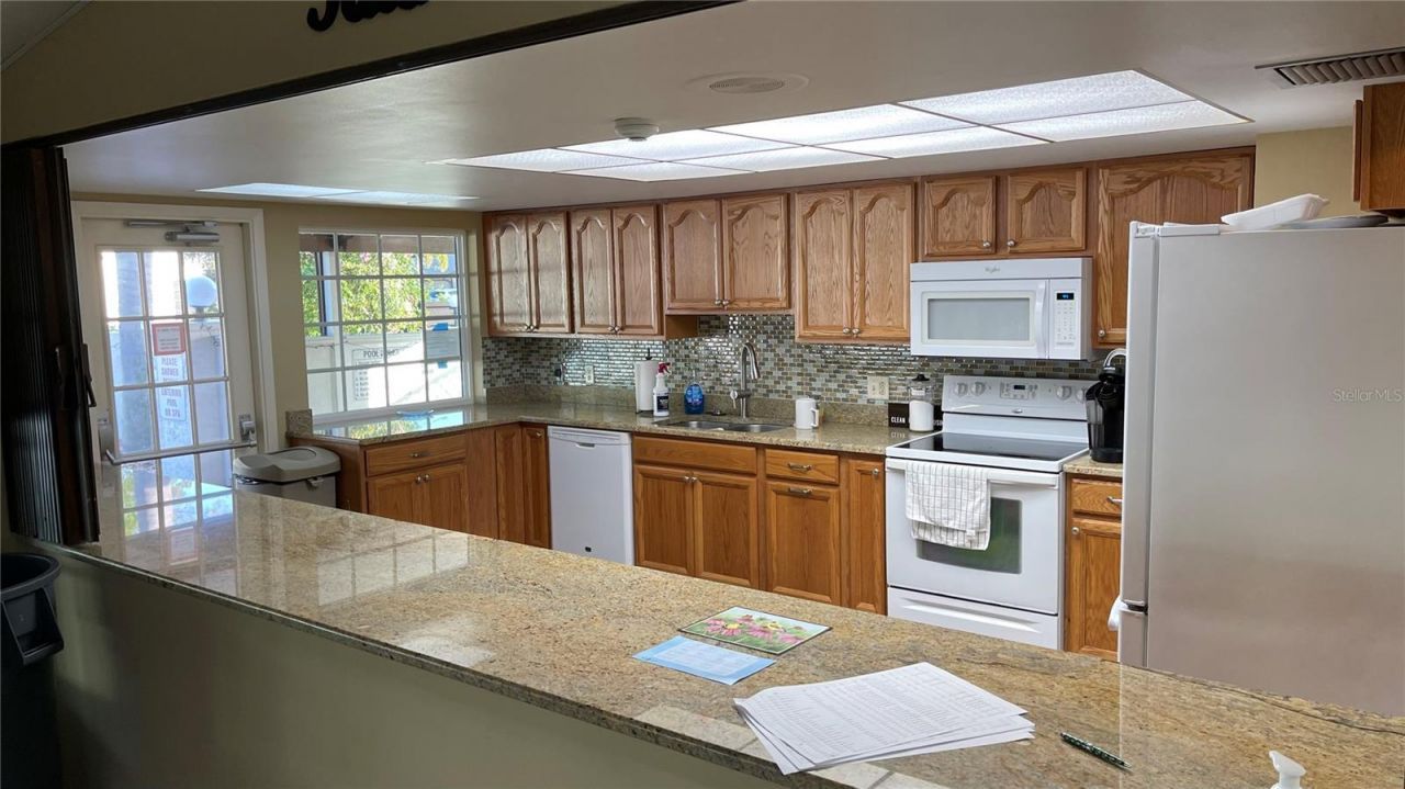 7120 27th Avenue Plaza W, Bradenton, FL 34209 Photo