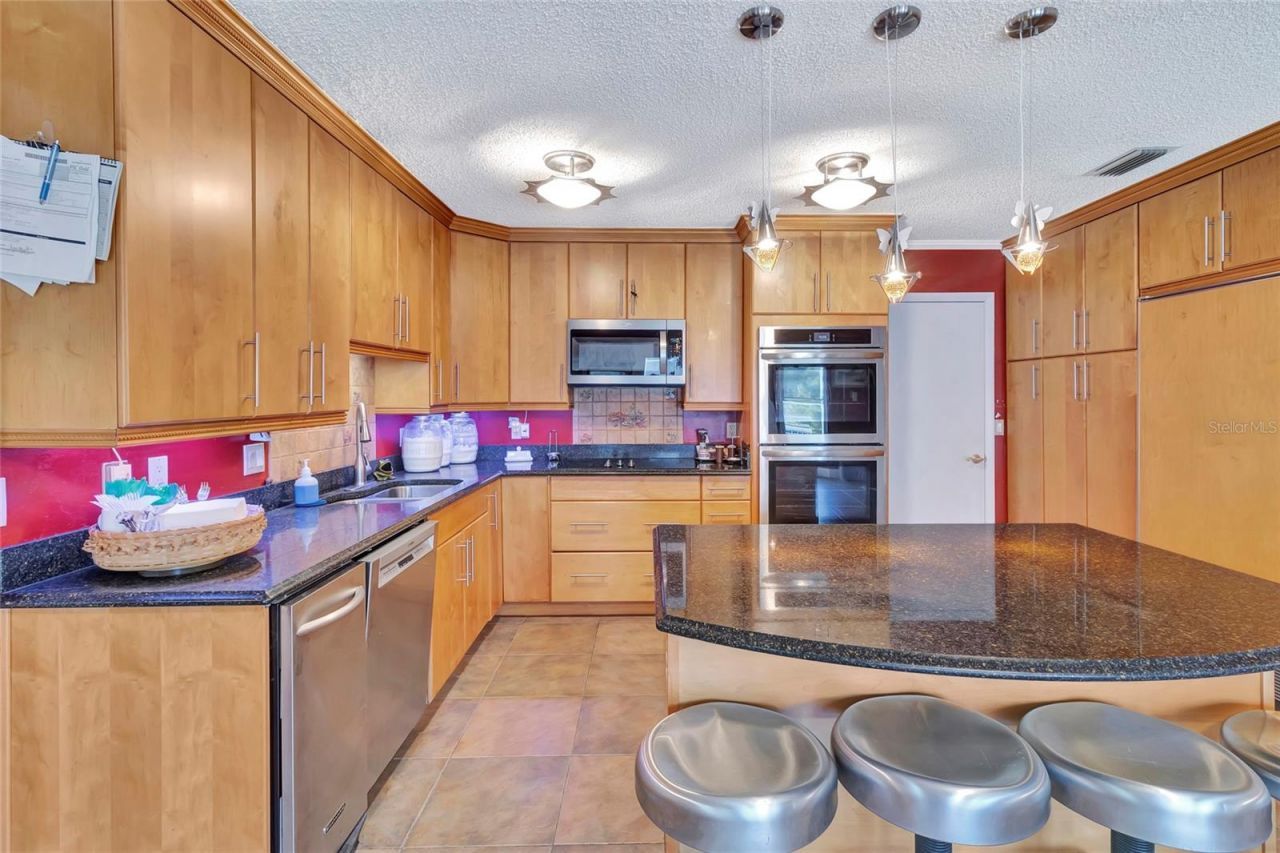 33809 Overton Drive, Leesburg, FL 34788 Photo