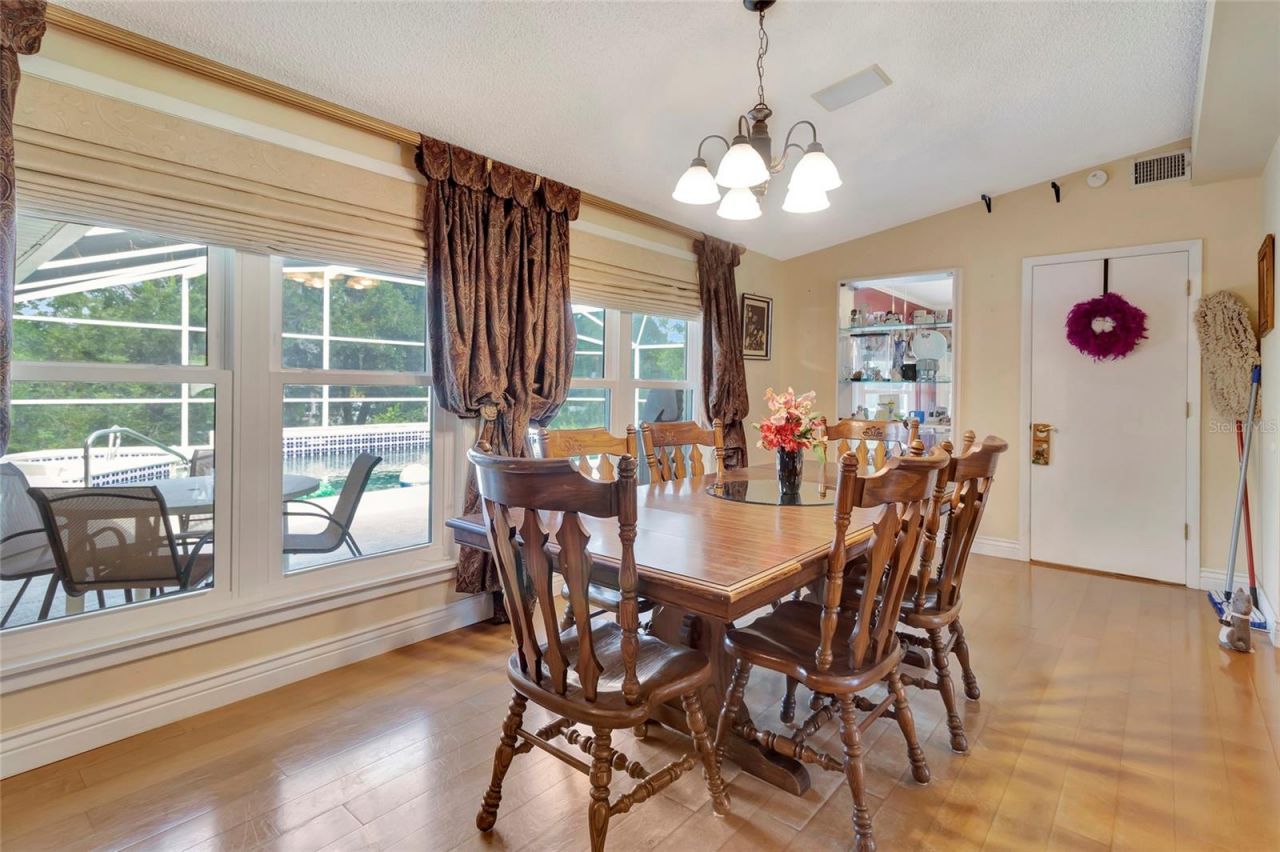 33809 Overton Drive, Leesburg, FL 34788 Photo