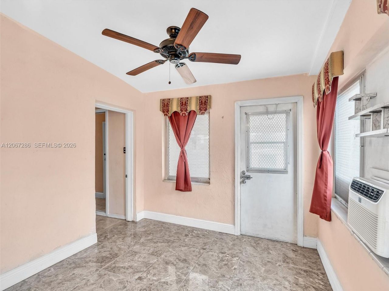 10 SW 72nd Ave , Miami, FL 33144 Photo