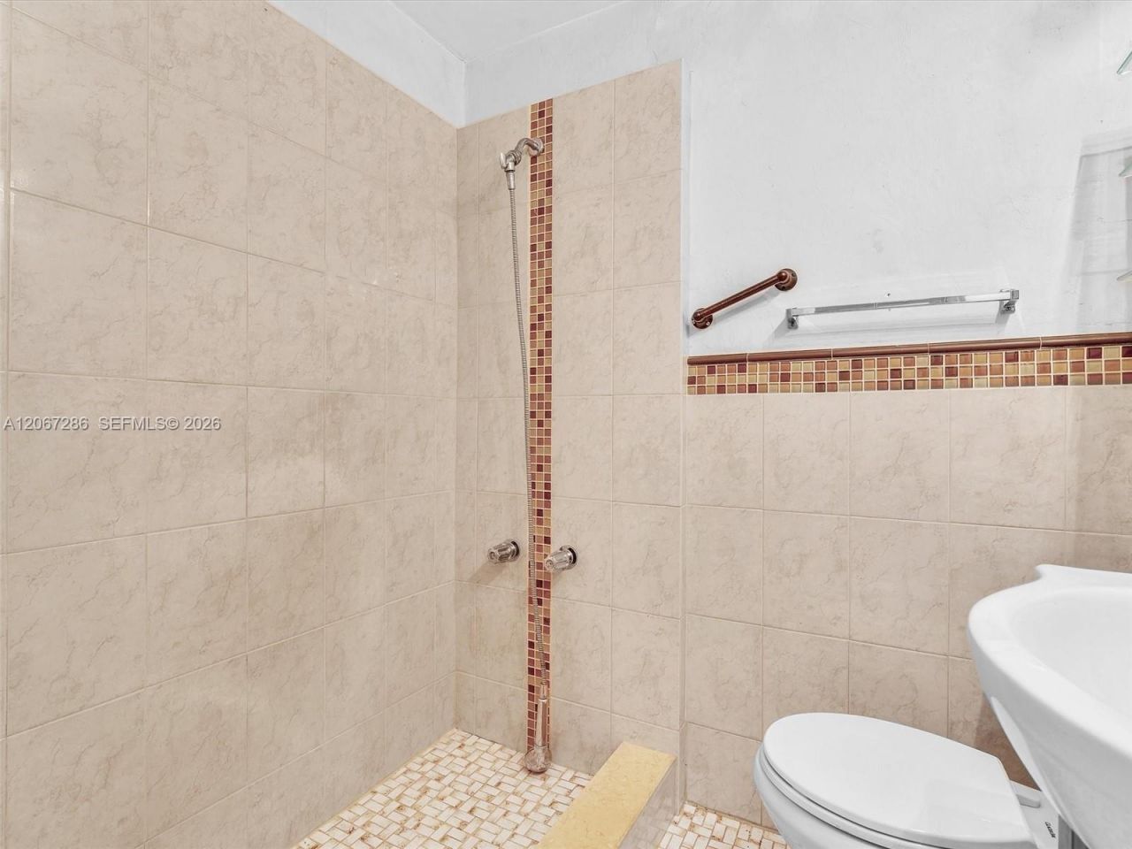 10 SW 72nd Ave , Miami, FL 33144 Photo