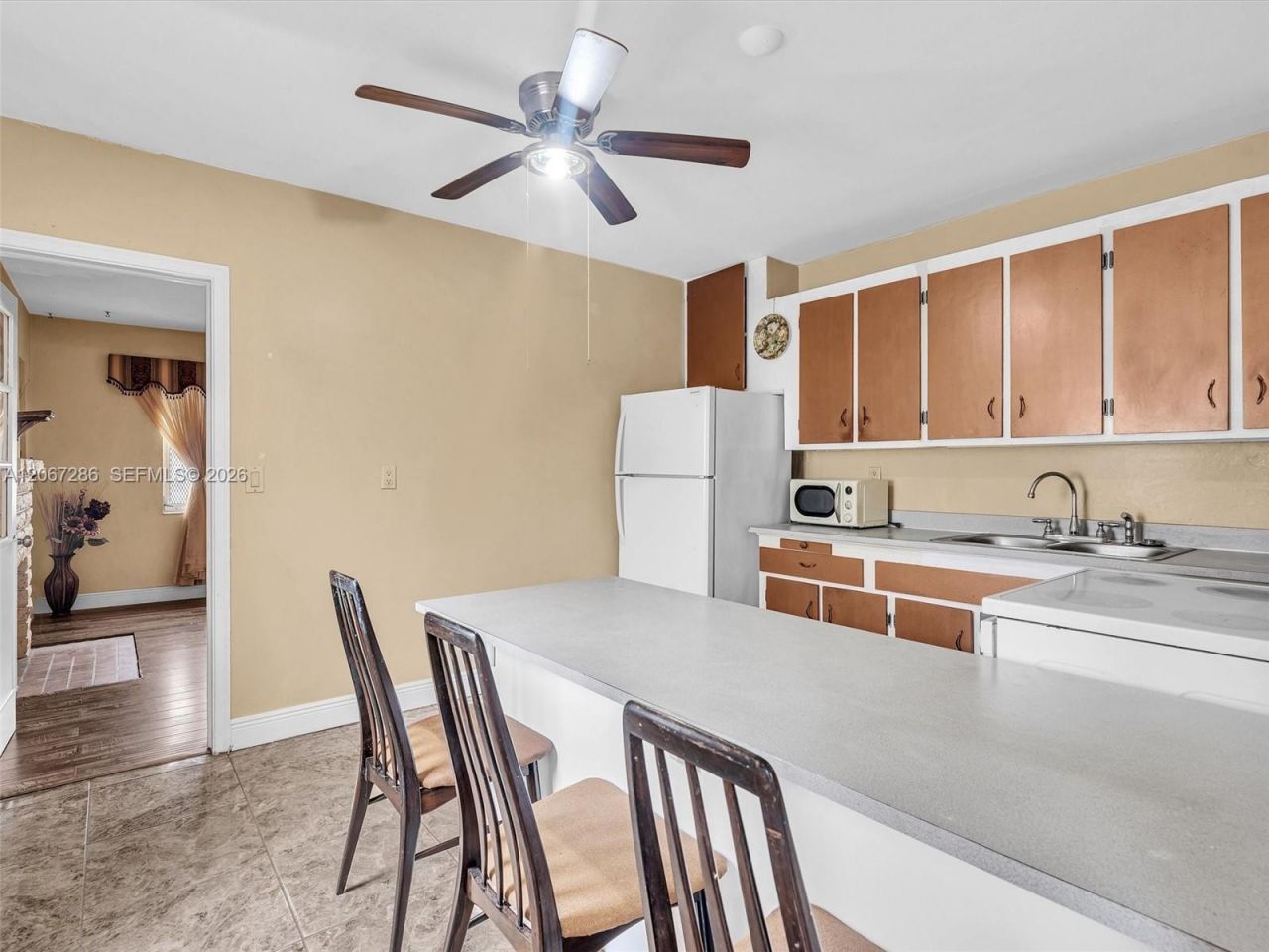 10 SW 72nd Ave , Miami, FL 33144 Photo