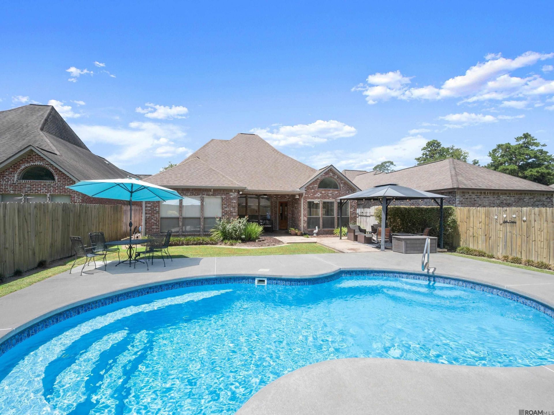 30786 La Madeline Ct, Denham Springs, LA 70726 Main Photo