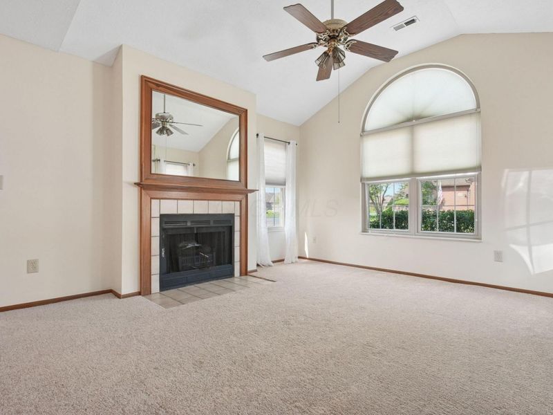2395 Hooverside Lane , Grove City, OH 43123 Photo 10